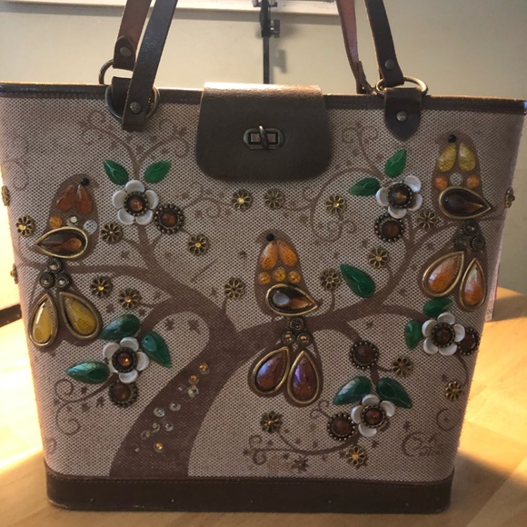 Enid Collin Handbags - Vintage Sitting on a Treetop Canvas Bucket bag